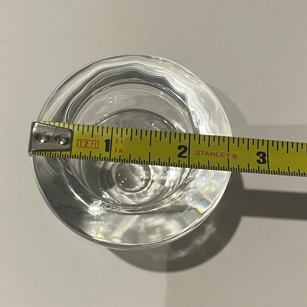 Glass candle holder
